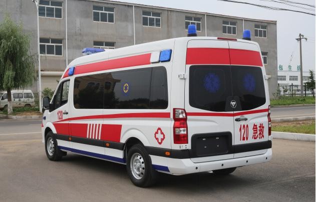凤山县出院转院救护车